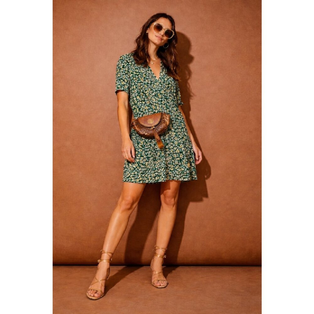 Tucker NYC Silk Mini Dress‎ Size S Ditsy Floral V-Neck Dolman Sleeves Green